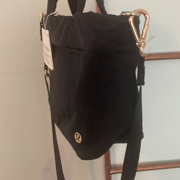 SOLD OUT Lululemon Bag - Picture 2 of 2